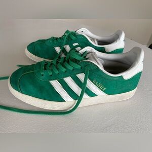Adidas Gazelle.